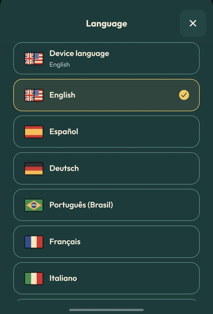 The CheckMate language picker with English, Español, Deutsch, Português (Brasil), Français and Italiano